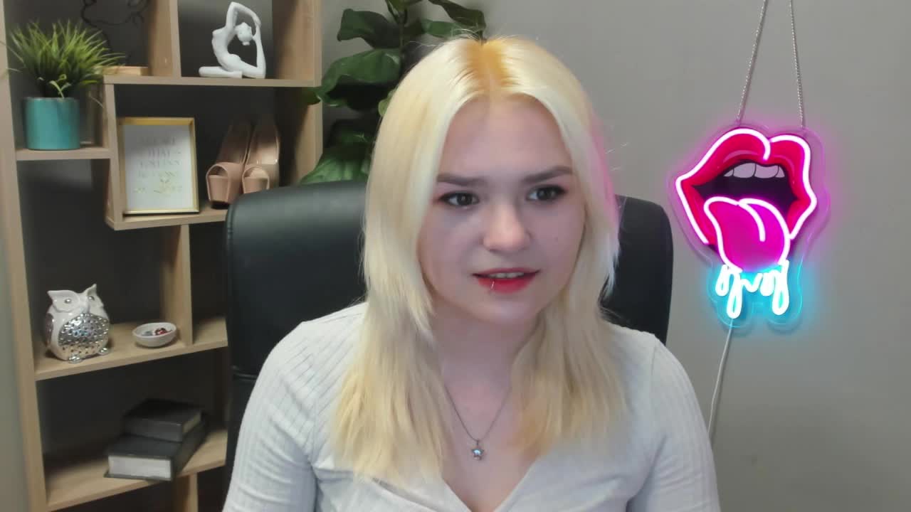 SweetLilyxo Приват Записи 2026-03-19