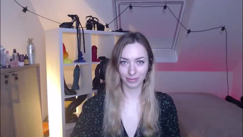 scarlet_sophie Приват Записи 2026-03-21