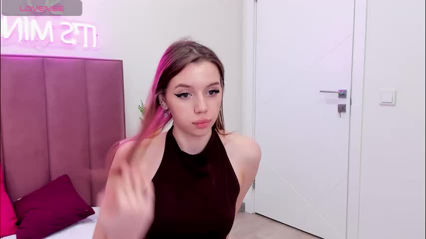 leonaharriss Приват Записи 2026-03-21