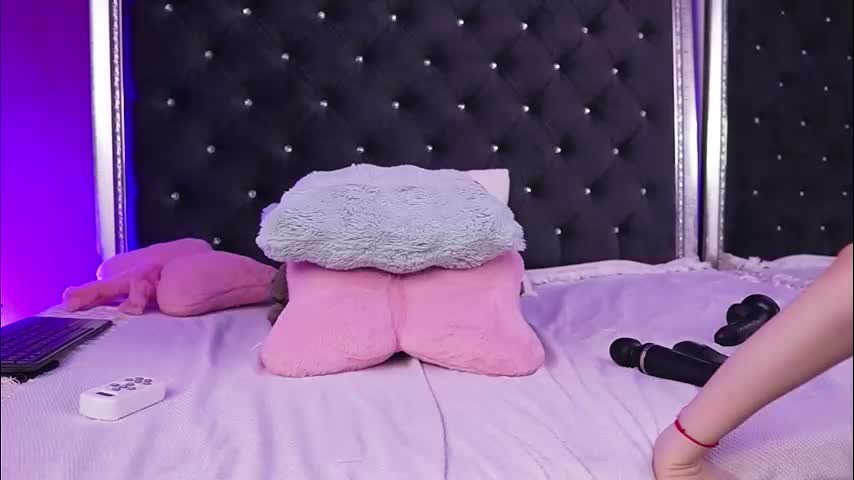 alexxisrae Приват Записи 2026-03-21