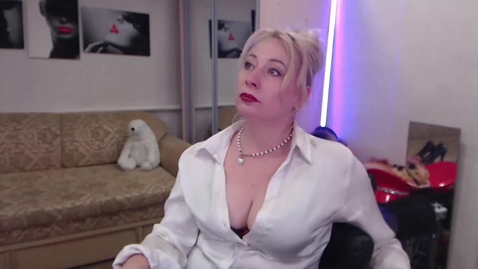 MistressMilfa Приват Записи 2026-03-23