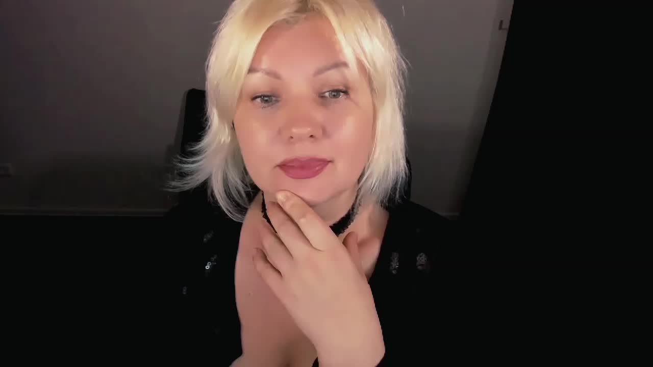 AngelaAngela Приват Записи 2026-03-23