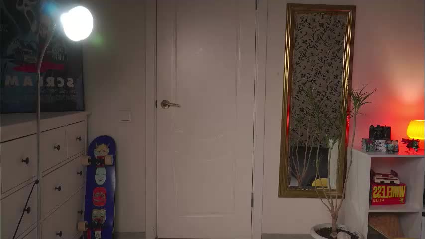 roxannabrik Приват Записи 2026-03-24