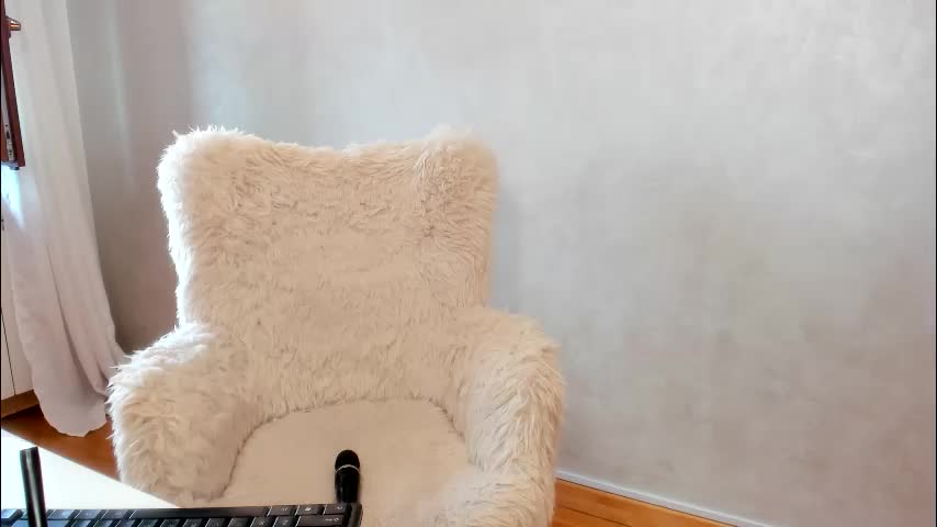 elisabaxter Приват Записи 2026-03-25