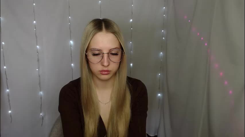 sweet_amelia03 Приват Записи 2026-03-27