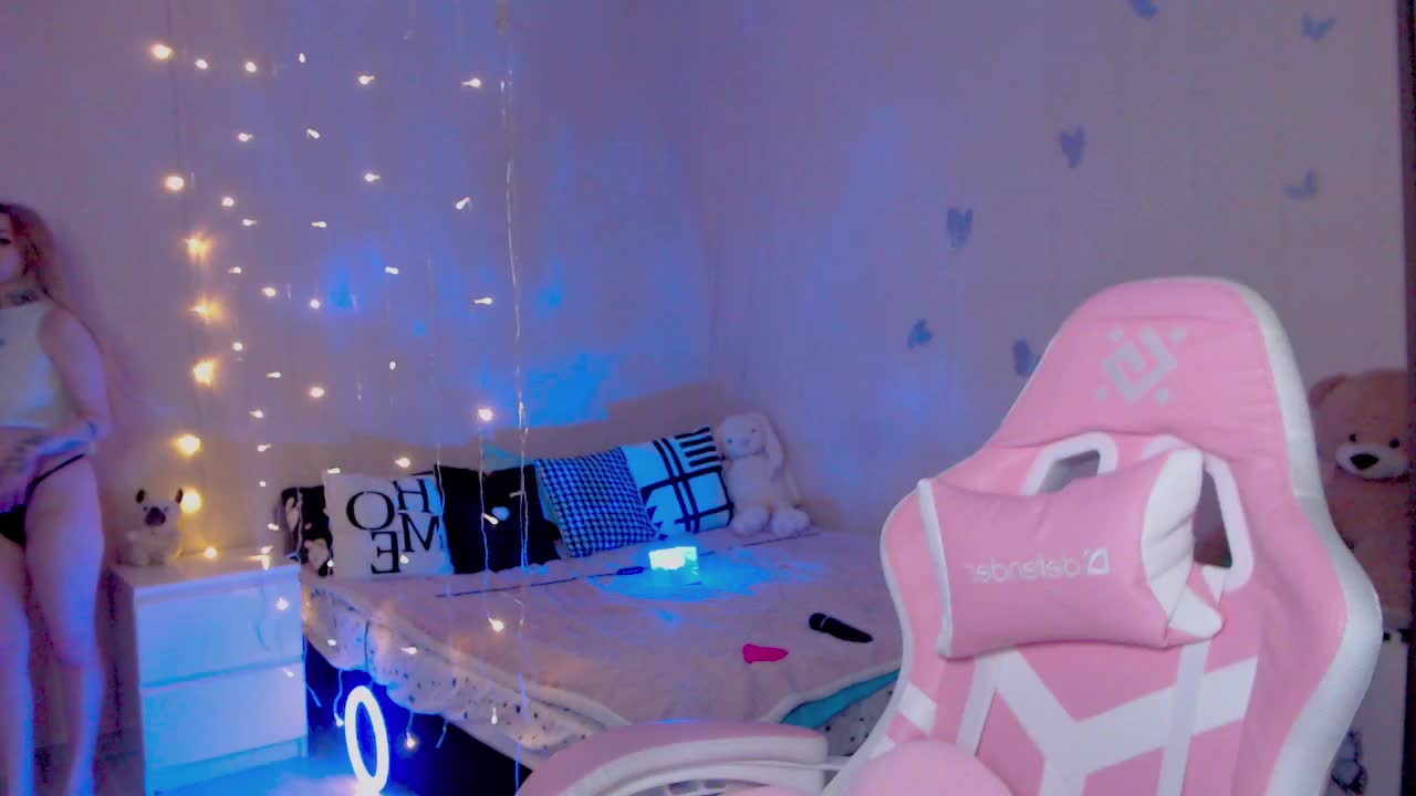 NaughtyMable Приват Записи 2026-03-28