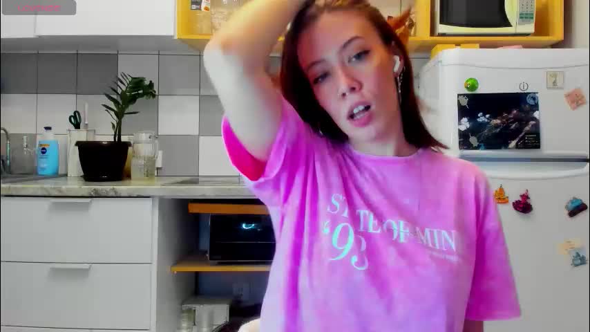 oops_britney Приват Записи 2026-03-31