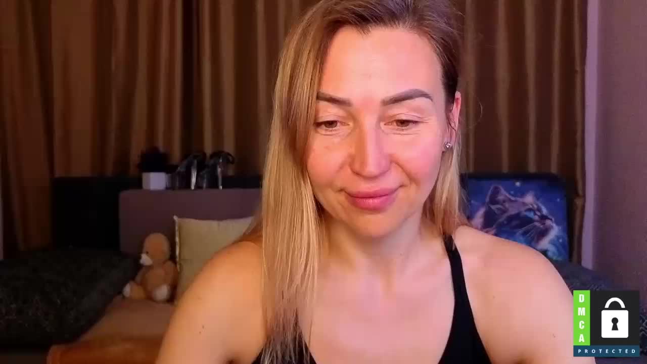 Jullyblondkiss Приват Записи 2026-04-01