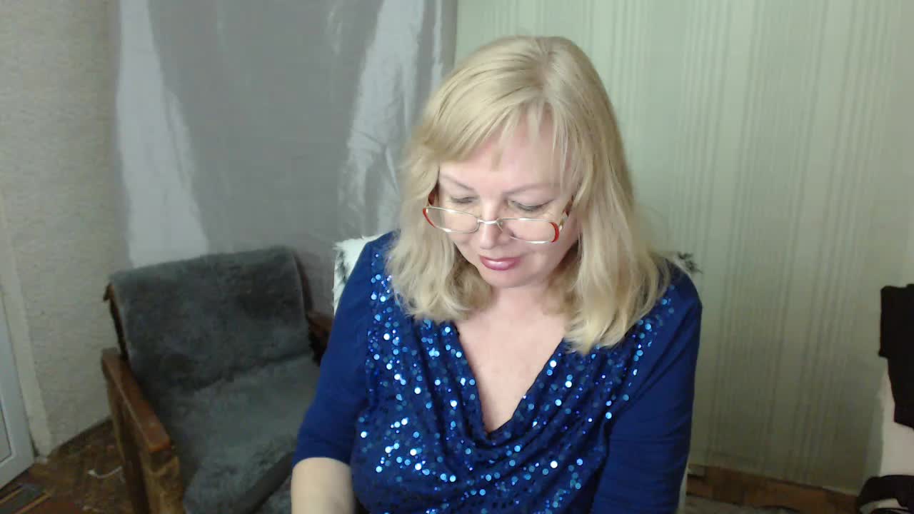 EvelynLoveShy Приват Записи 2026-04-01