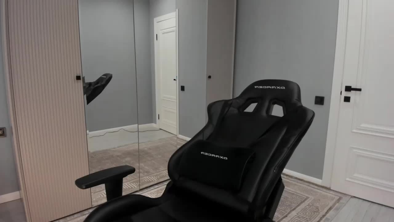 mikkylovely Приват Записи 2026-04-01