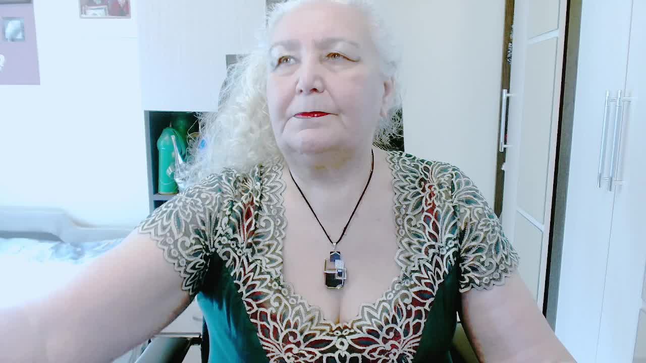 GrannyWants Приват Записи 2026-04-02