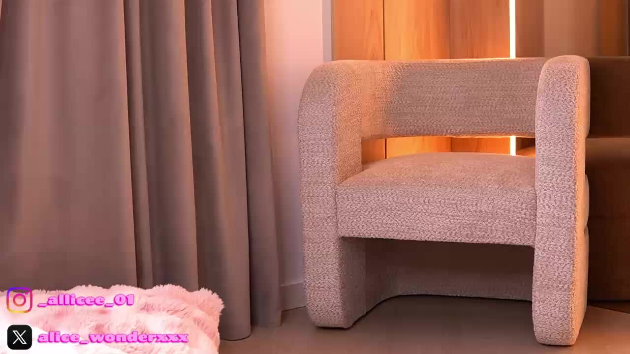 VanesaSimon Приват Записи 2026-04-02