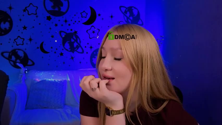 playful_sophie Приват Записи 2026-04-02