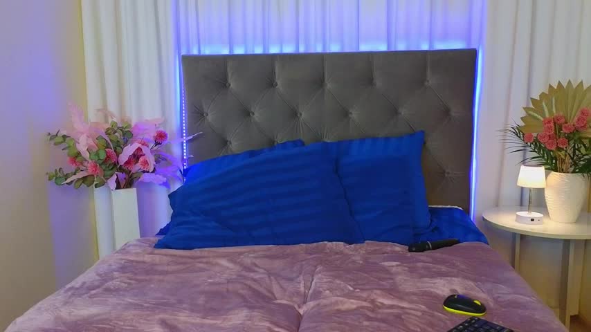 Ariana_Petite Приват Записи 2026-04-03