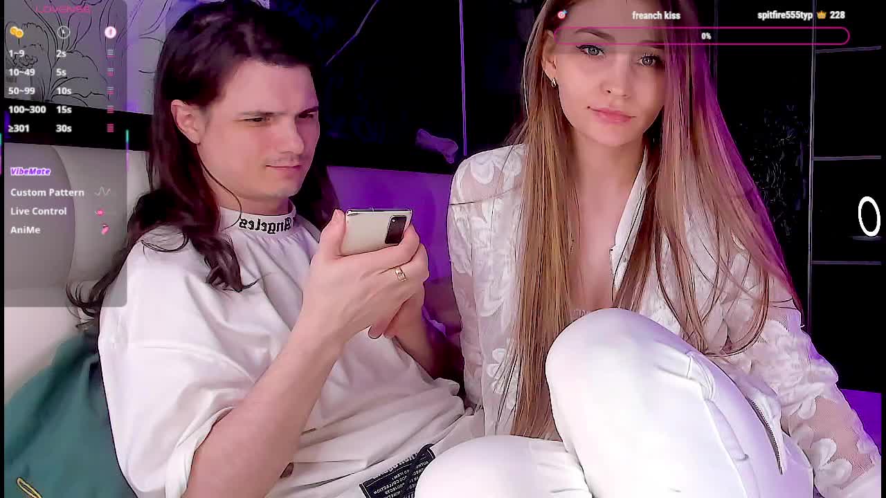 QueenAfina Приват Записи 2026-04-04