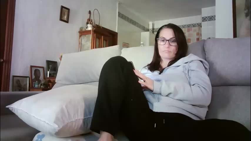 lolahueso Приват Записи 2026-04-04