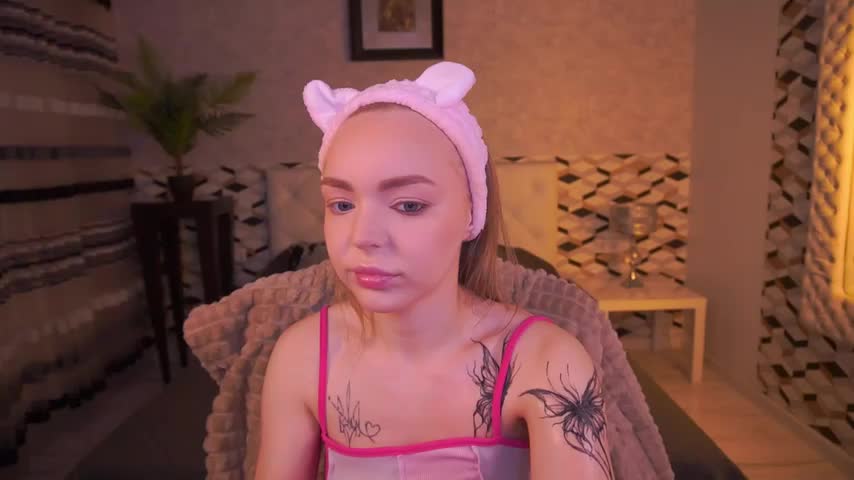 EmilySunshineS Приват Записи 2026-04-04