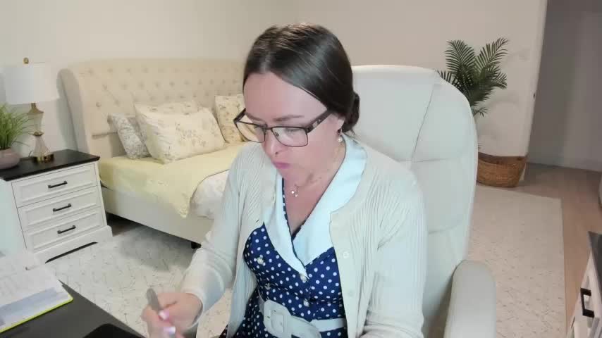 Vika73 Приват Записи 2026-04-04