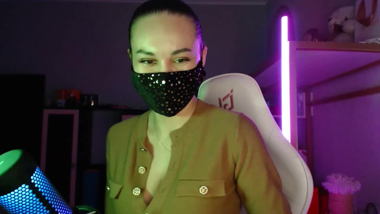 QWEENII Приват Записи 2026-04-04