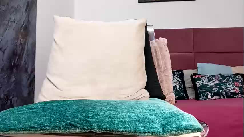 julianejae Приват Записи 2026-04-04