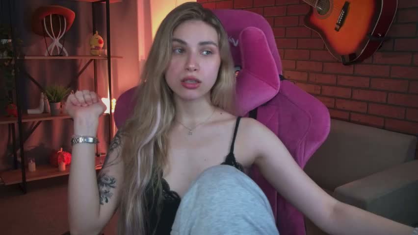 elliecutes Приват Записи 2026-04-04