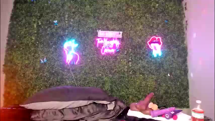 bigbuttsarena Приват Записи 2026-04-04