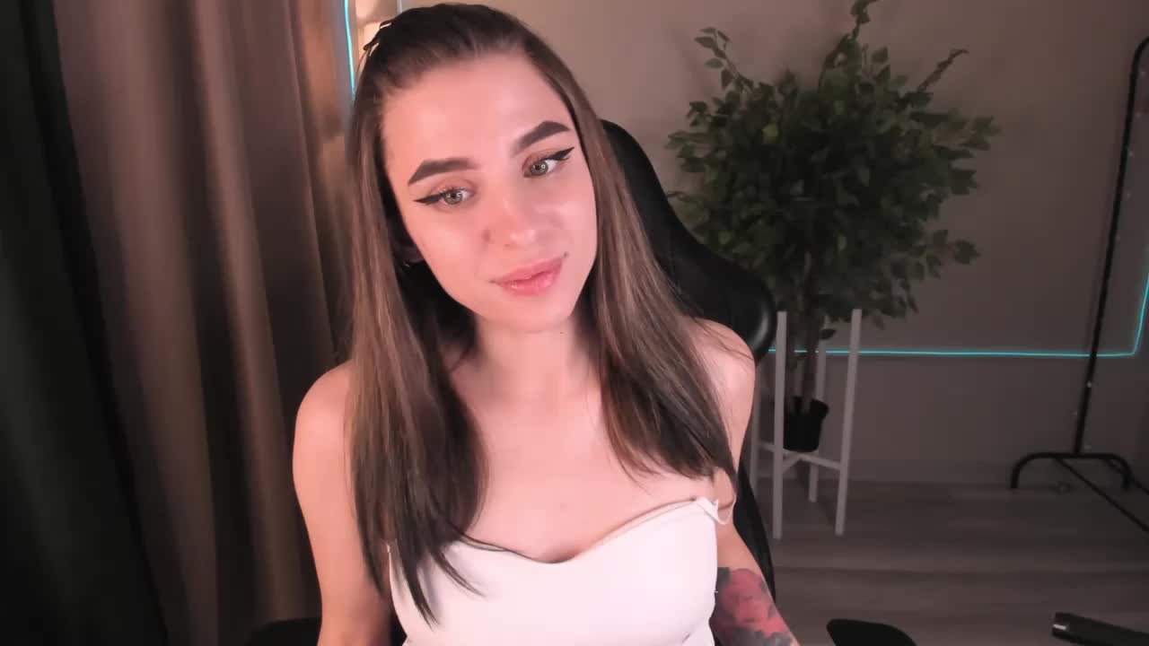 emy-angel1 Приват Записи 2026-04-04