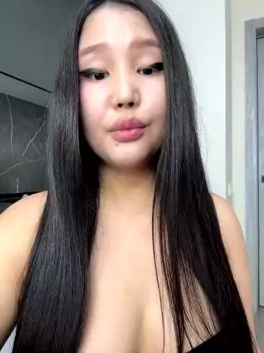 Yumikaa Приват Записи 2026-04-04