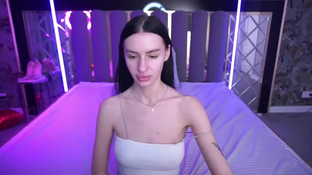 SnowWhiteee Приват Записи 2026-04-05