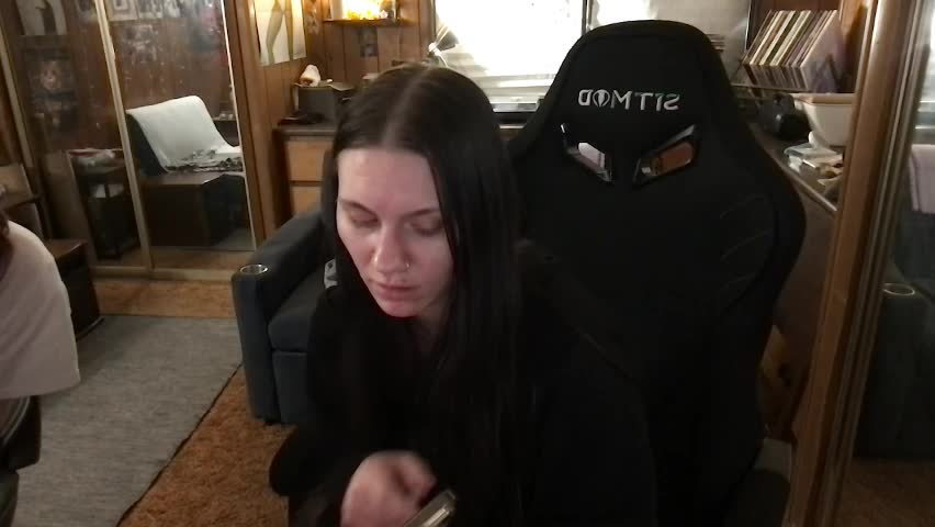 incognitoqueen Приват Записи 2026-04-05