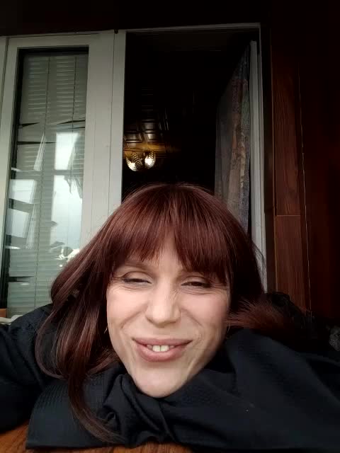 Vikeyna Приват Записи 2026-04-05