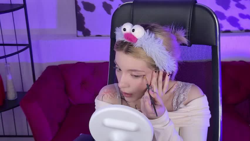 aurorawrenfield Приват Записи 2026-04-06