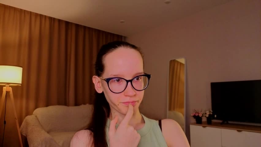 lynettebails Приват Записи 2026-04-06