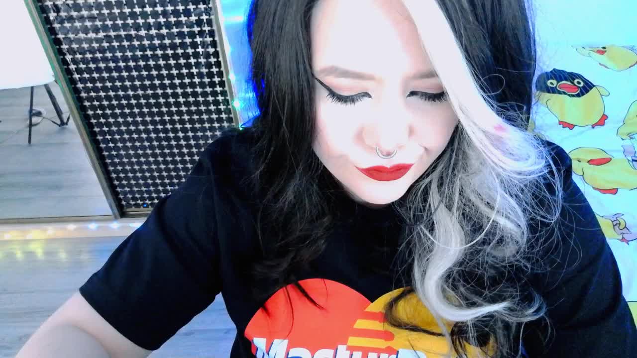 Laura-Wicked Приват Записи 2026-04-07