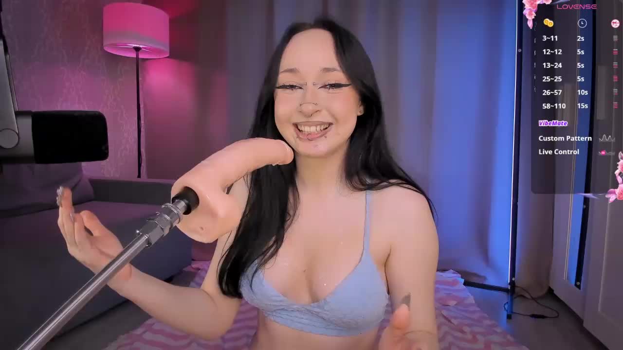 Juicy-Vikki Приват Записи 2026-04-07