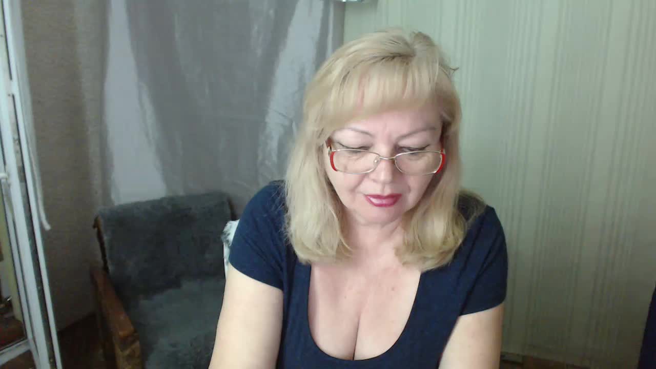 EvelynLoveShy Приват Записи 2026-04-08