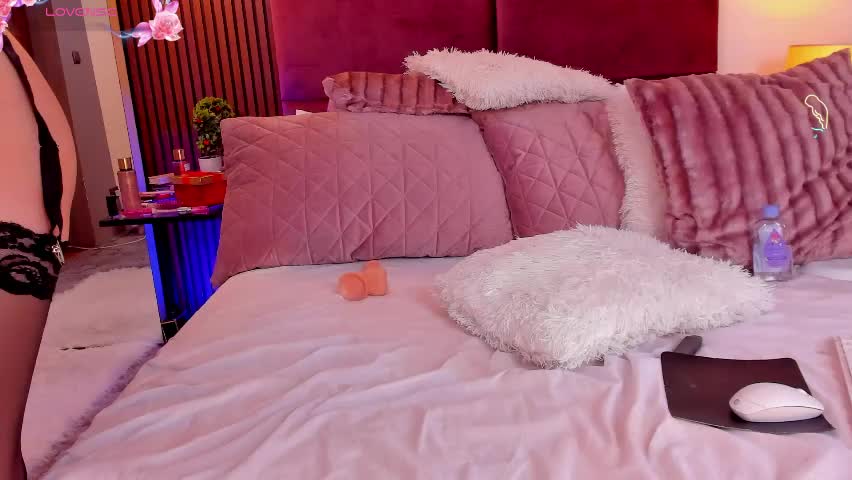 vanessaangelx Приват Записи 2026-04-09