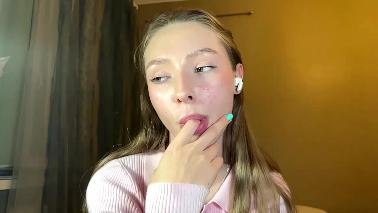 EstellFerkel Приват Записи 2026-04-09