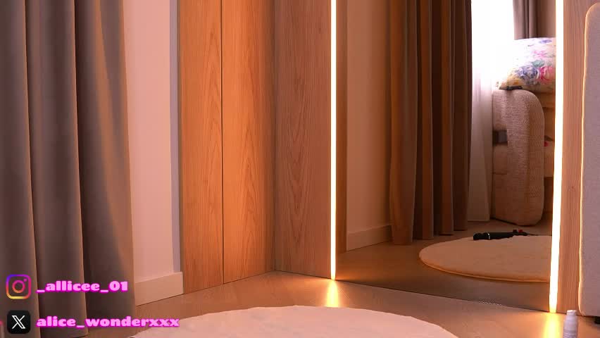 vanessasimon Приват Записи 2026-04-09