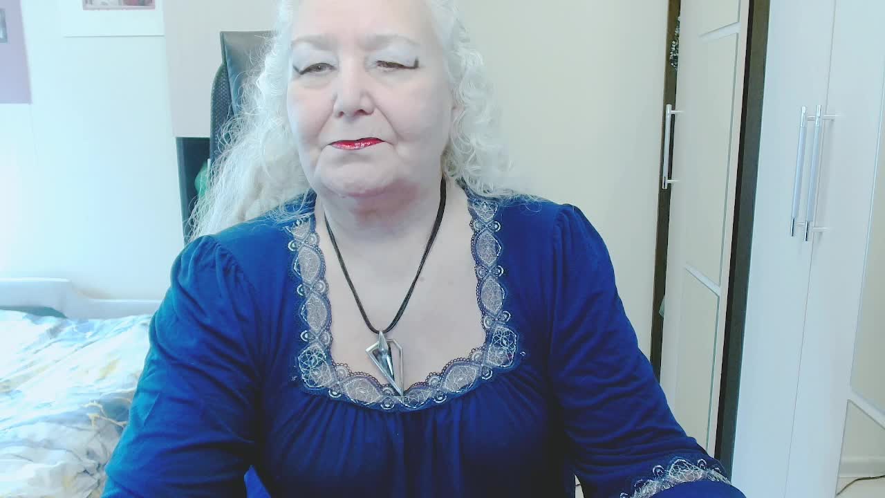 GrannyWants Приват Записи 2026-04-10