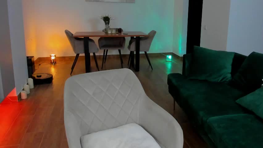 anyabrunette Приват Записи 2026-04-10