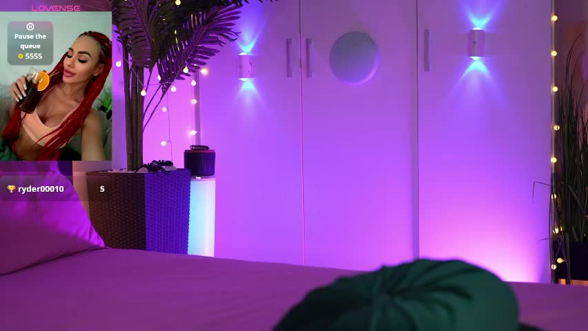 lorettelorenaa Приват Записи 2026-04-10