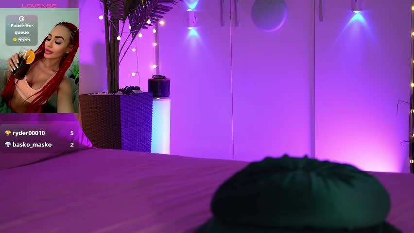 lorettelorenaa Приват Записи 2026-04-10