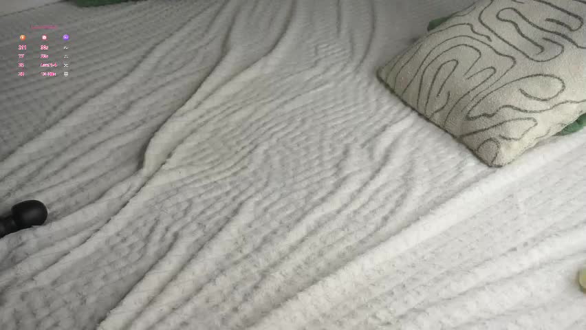 pebee Приват Записи 2026-04-10