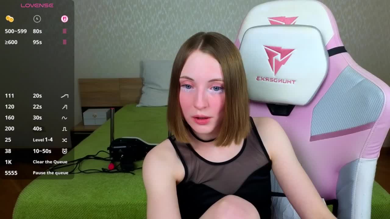 Adelina-Cowell Приват Записи 2026-04-10