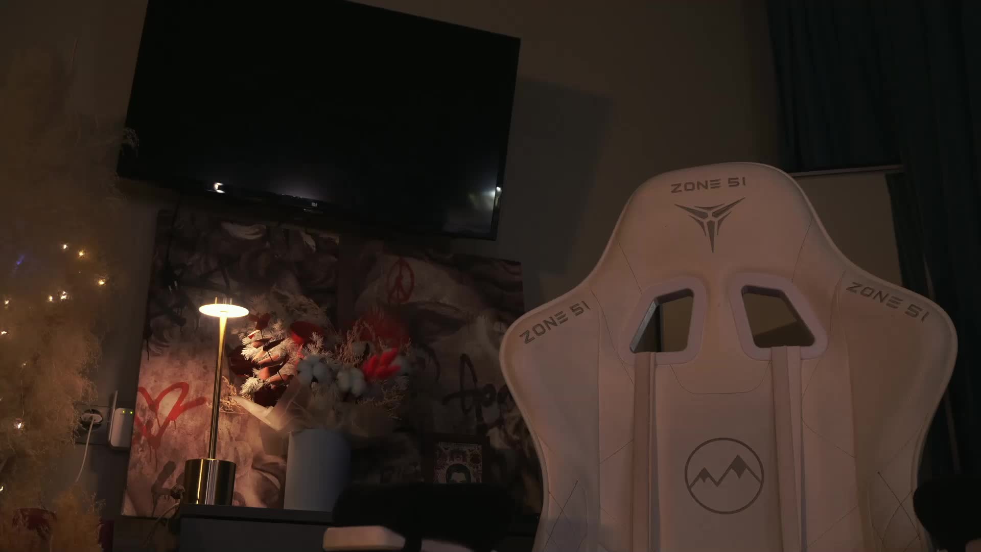 MiniNika Приват Записи 2026-04-11