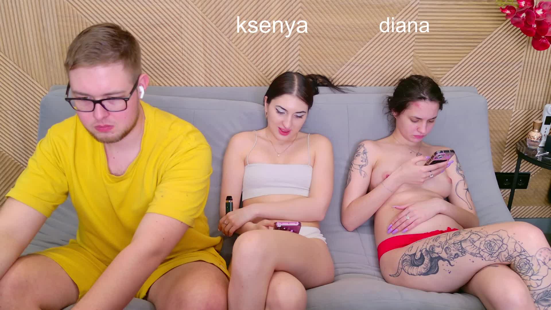 WebcamSlut Приват Записи 2026-04-11