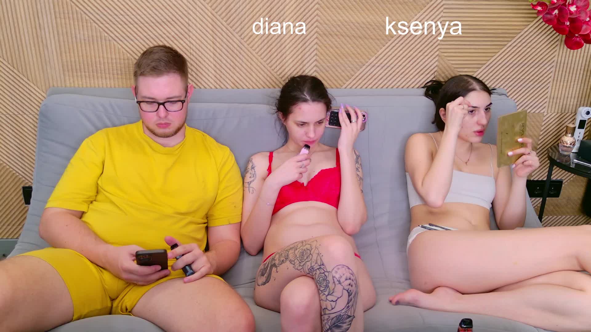 WebcamSlut Приват Записи 2026-04-11