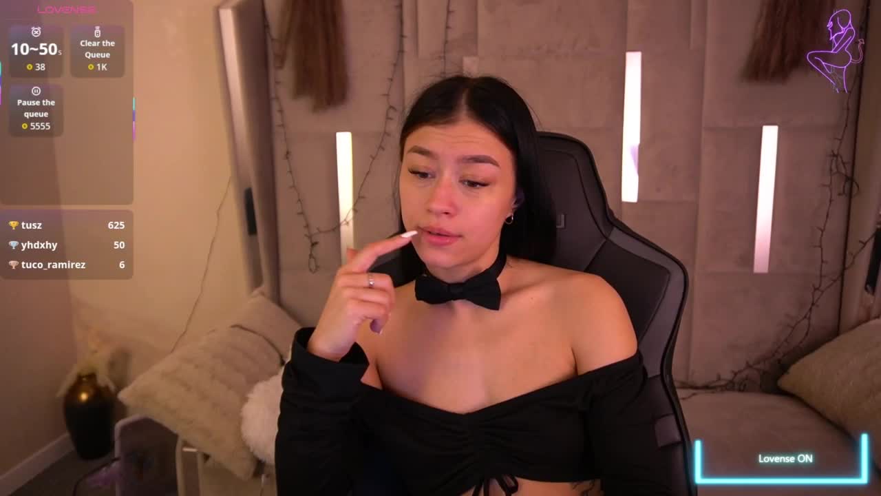 FataleNellie Приват Записи 2026-04-11