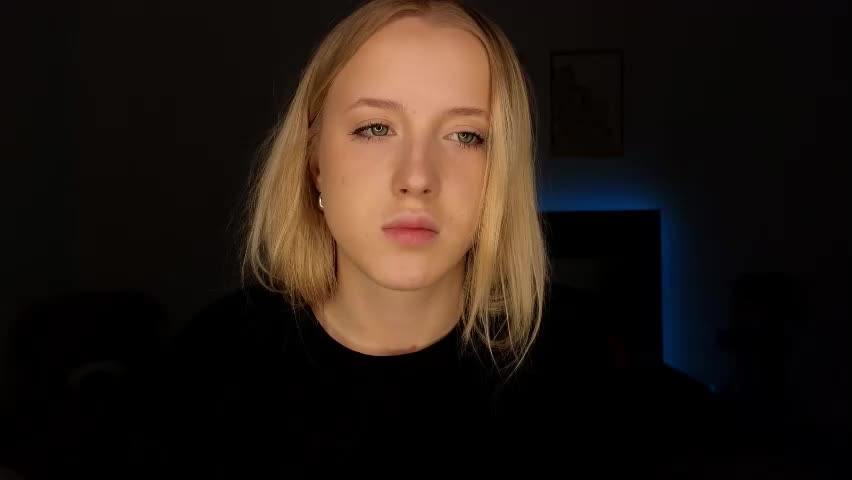 adele_armas Приват Записи 2026-04-11